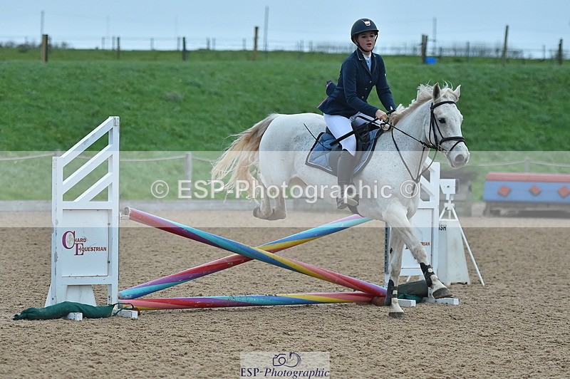 231119A-095346-04465 - Sun Cls 17+18 Club and Schools 70cm