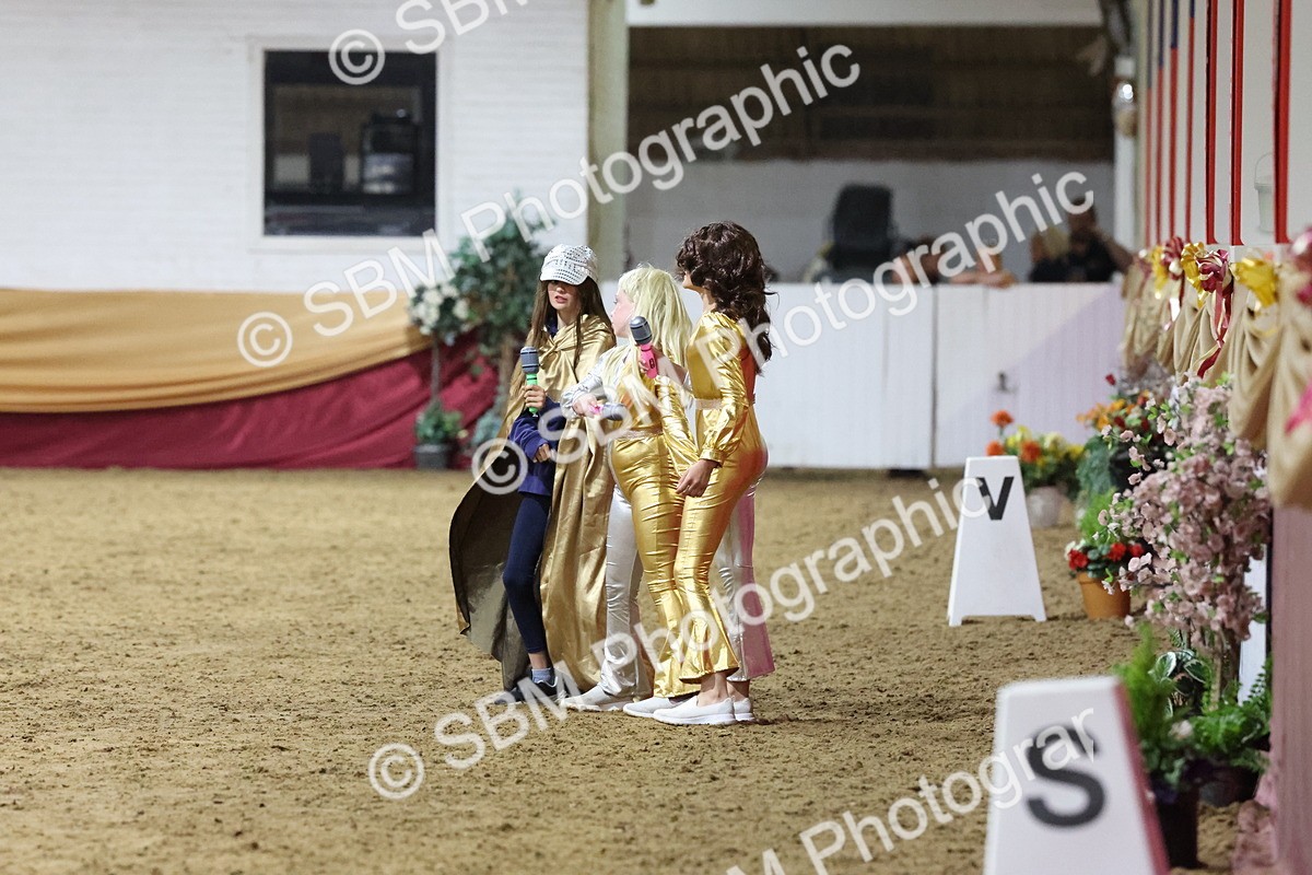 SBM_10326 - Class 52 Strictly Fancy Dress-Age