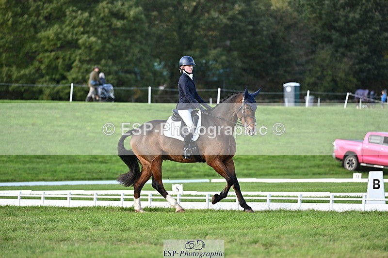 251024A-153231-14078 - E-398-Fenella.Redvers