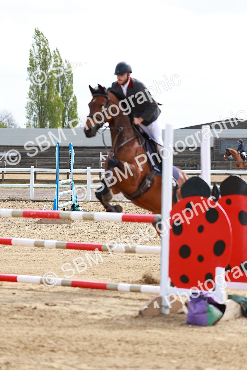SBM_002142 - Class 9 - Senior Discovery - 1.00m