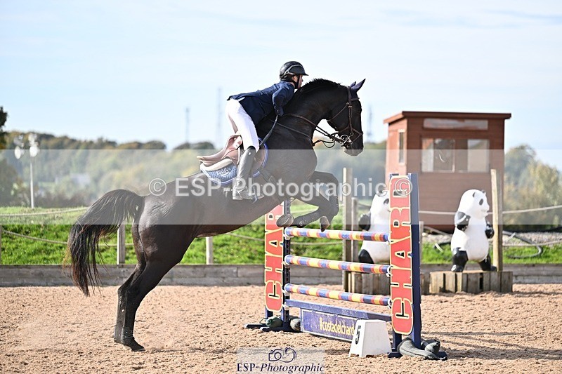 251001-144052-00473 - Cls 6 Foxhunter and 1.20m Open