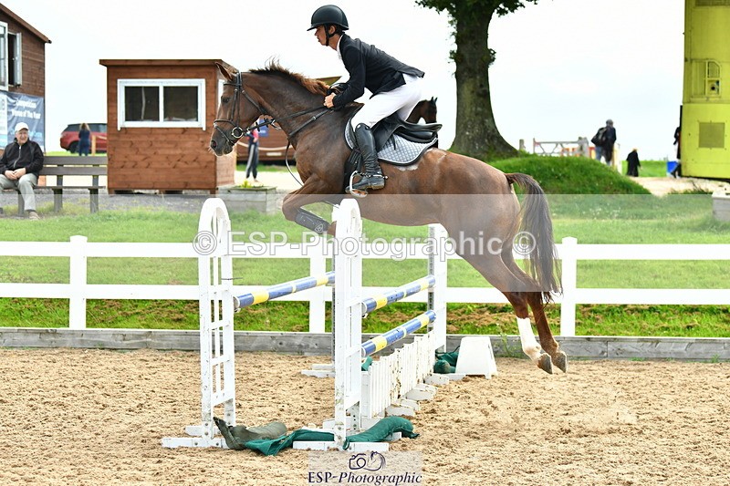 230813A-105751-11590 - Cls 40 A&B Senior Discovery & 1m Open