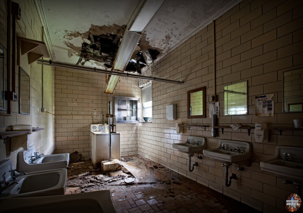 Mayview State Hospital photo - Abandoned America