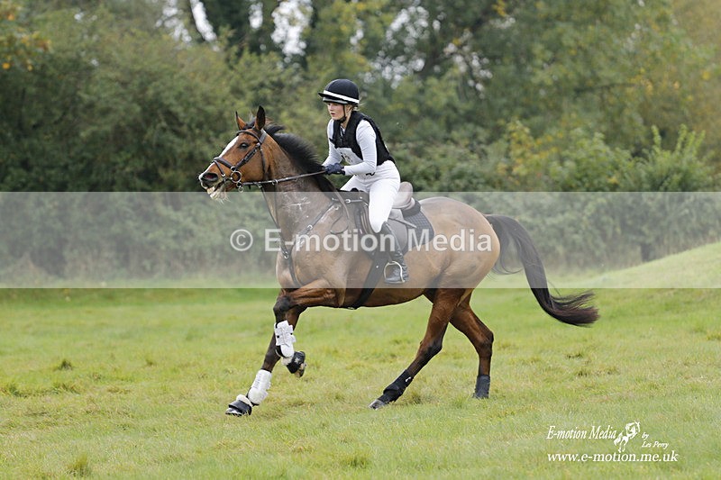  WWHT 171021 2224 - Novice Pairs (0.80m)  17/10/21