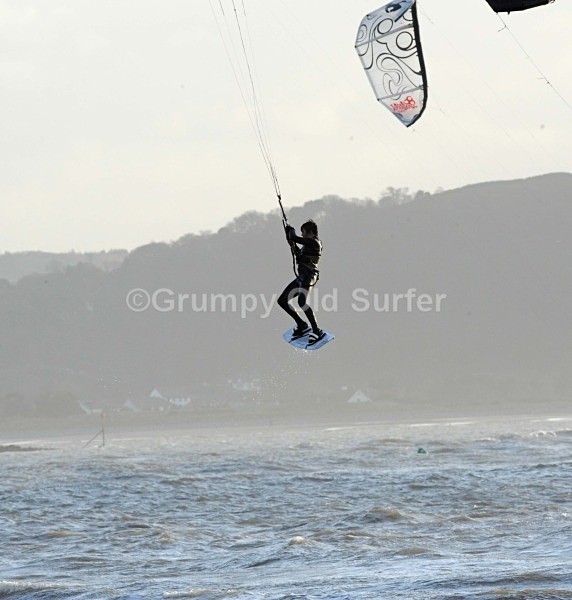 DSC_1562 - Kite Surfers - West Shore 27th November 2011