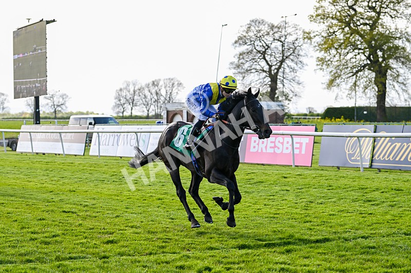 200424-Race 3-Never So Brave-6493 - Race 3