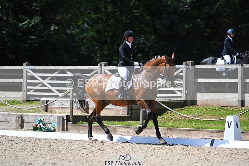 230811-121026-01187 - Cls 4 Adv Medium Silver