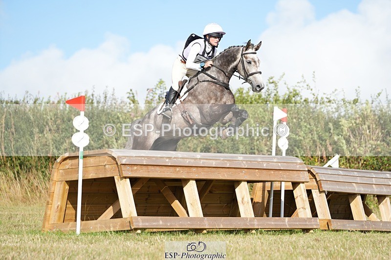 250831-164944-12893 - P-752-Safia.Woodward