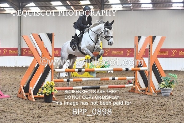 BPP_0898 - CLASS 3 Senior BritiNovice/ 90cm Open