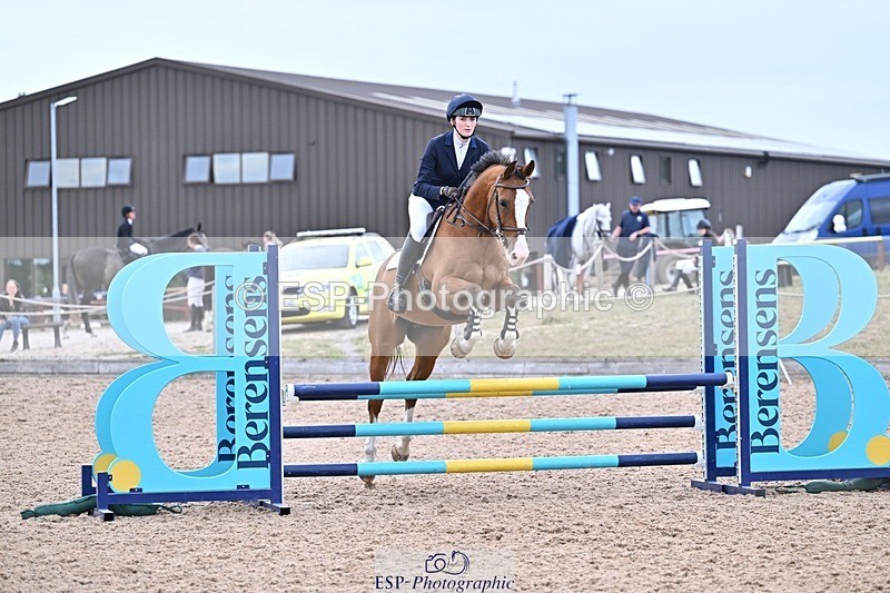 250826-183842-01254 - 90cm