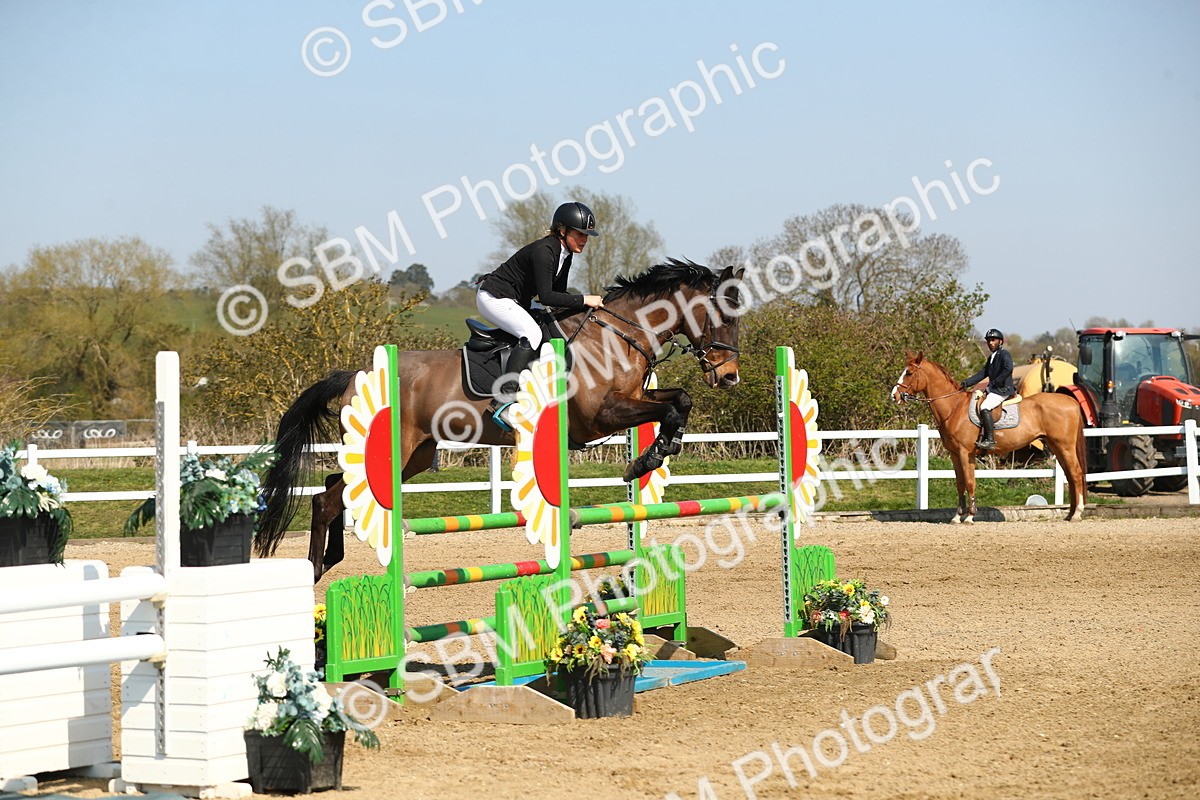 SBM_001058 - Class 4 - Senior Newcomers - 1.10m