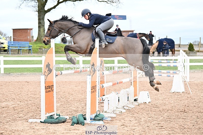 250112-134406-01552 - Cls 20 Newcomers and 1.10m Open