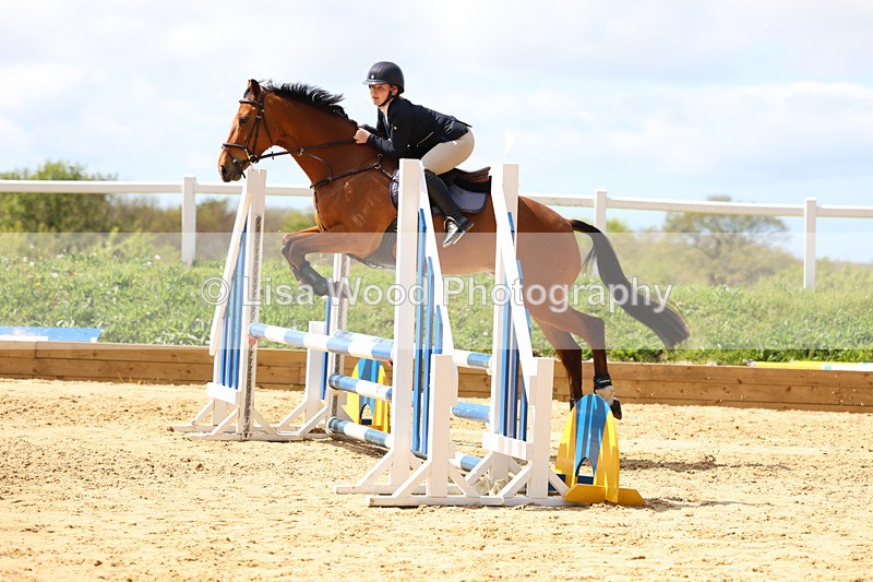 3E7A7609 - Class 9: 80cm Senior