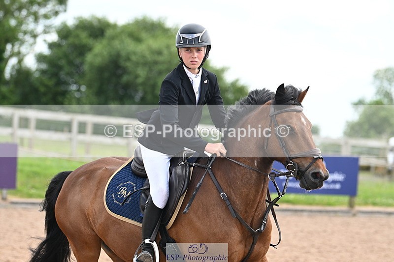 240630A-142445-14143 - Cls 25 HOYS 138cm Qualifier