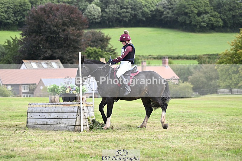 240825X-111448-32469 - 70cm XC 11.00 to 12.00