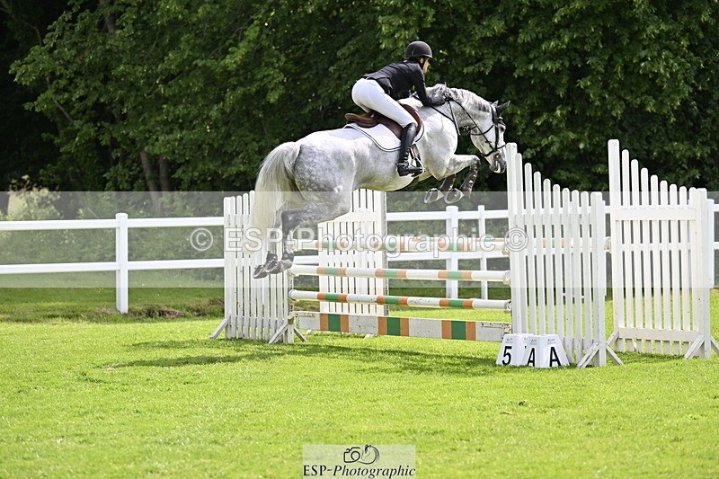 250613A-100700-00291 - Cls 1 Snr Newcomers and 1.10m Open