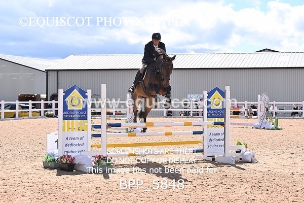 BPP_5848 - CLASS 10 THURS Nupafeeds Senior Dicovery/1m open