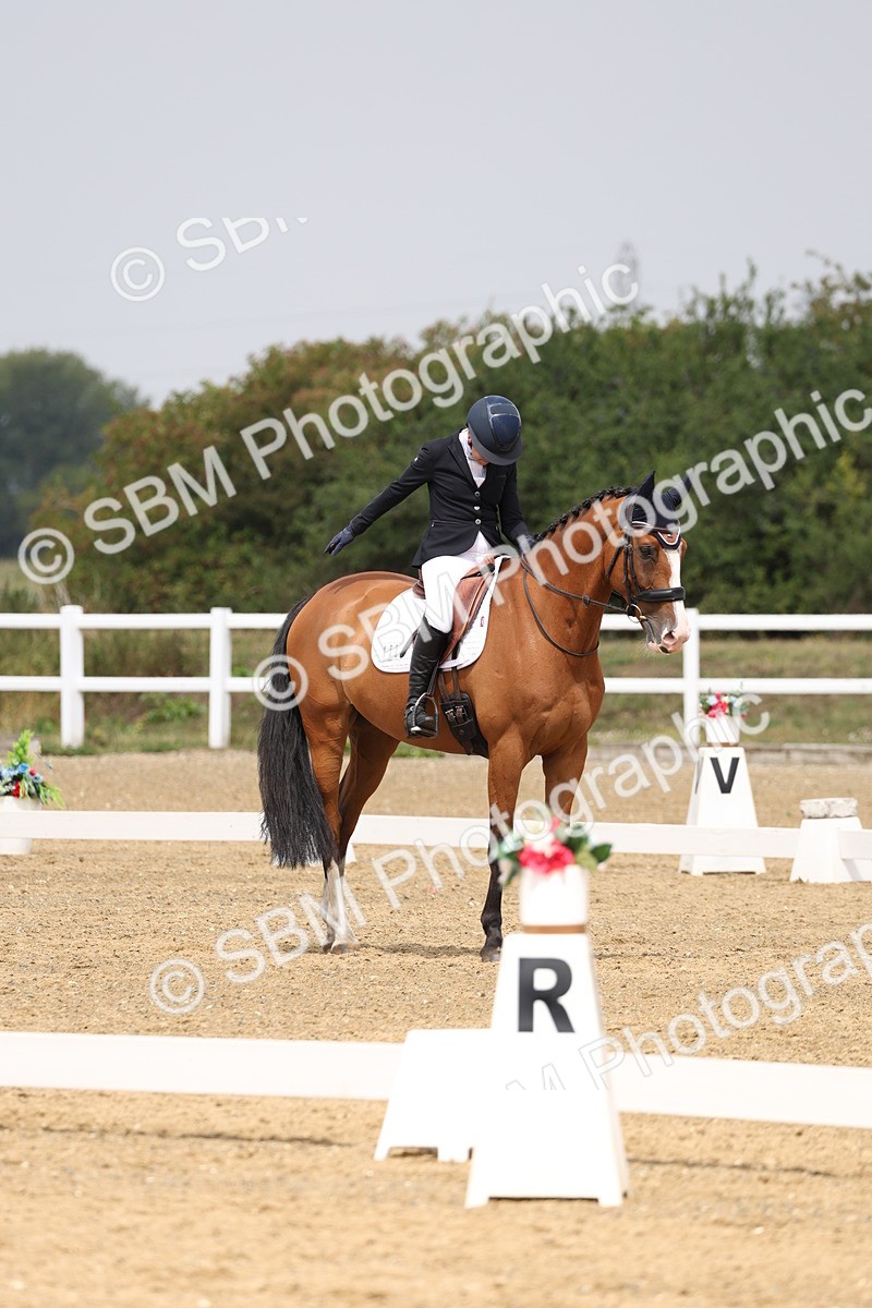 SBM_006251 - Class 6 - novice 6 - 11.50-12.46