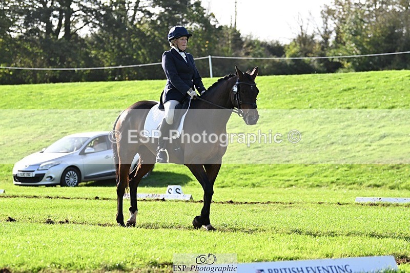 241025-142848-10030 - 453-Caroline.Davies-HAPPY.H