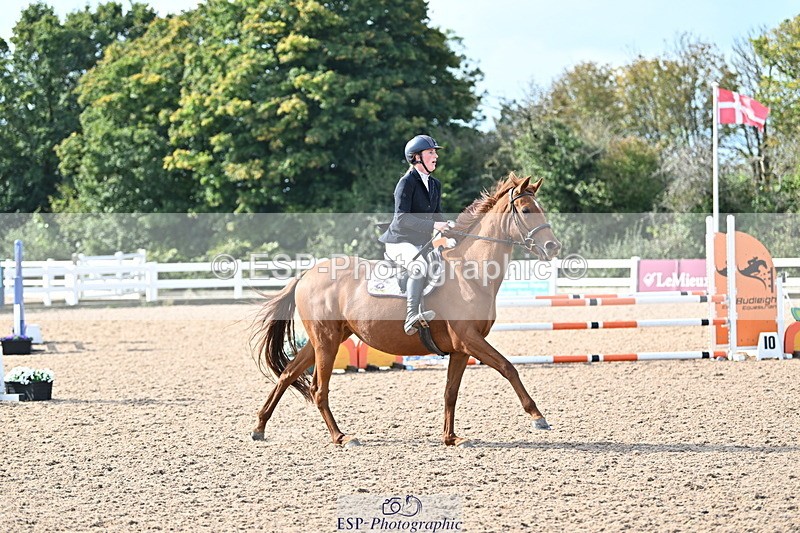 241004A-120451-01781 - Fri 08 85cm Amateur Quals