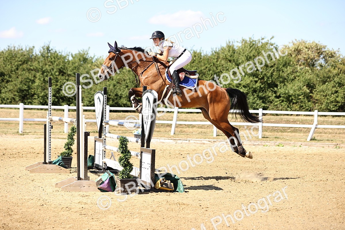 SBM_015294 - Class 16 - Senior foxhunter - 1.20m Open