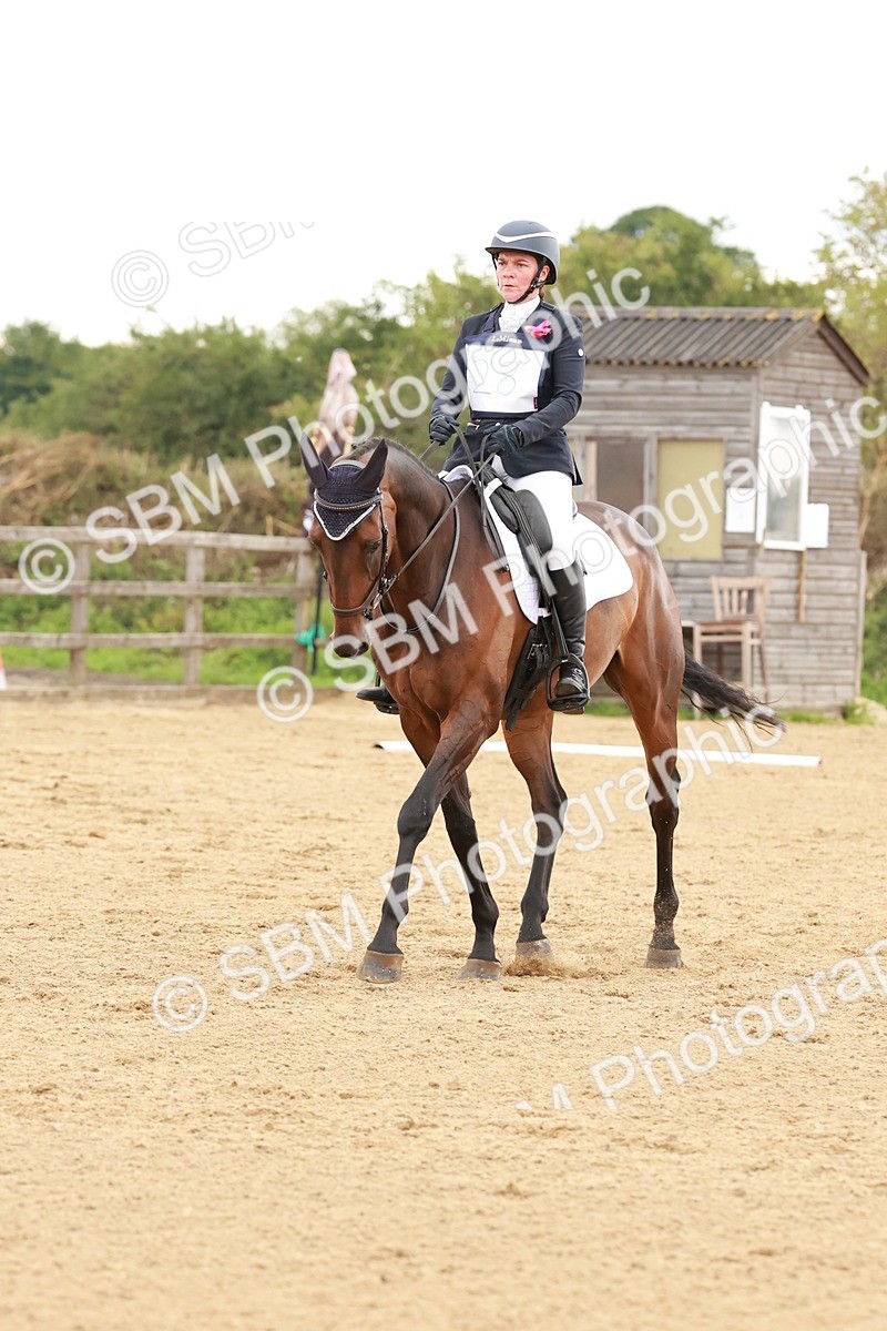 SBM_002810 - Novice 2
