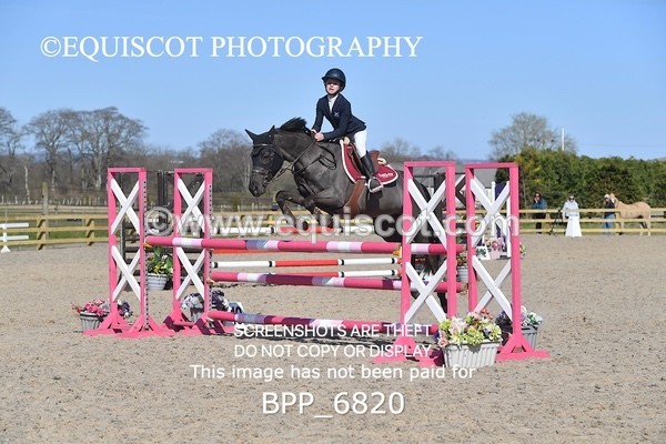 BPP_6820 - CLASS 14 SUN Springboard 128cm/ 138cm Restricted Handicap