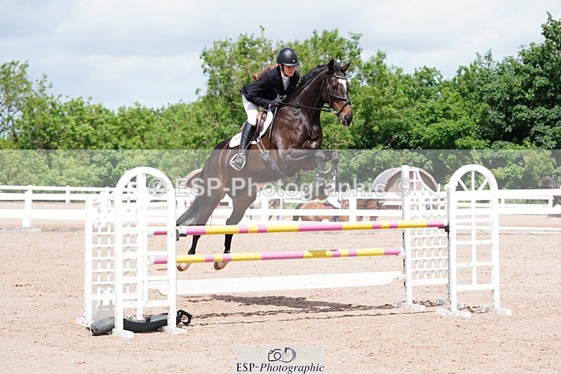 250525-123334-09434 - Cls 33 A&B Snr Disc & 1.00m Open