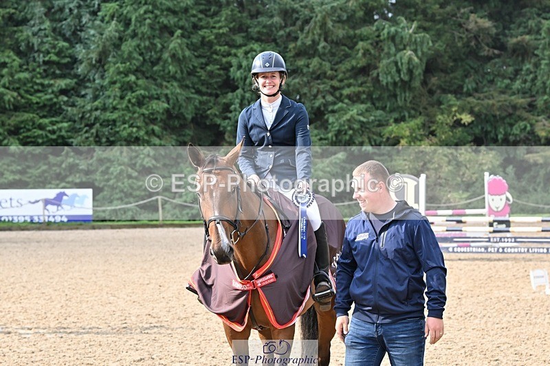 240818-093553-03423 - Cls 8A Snr British Novice