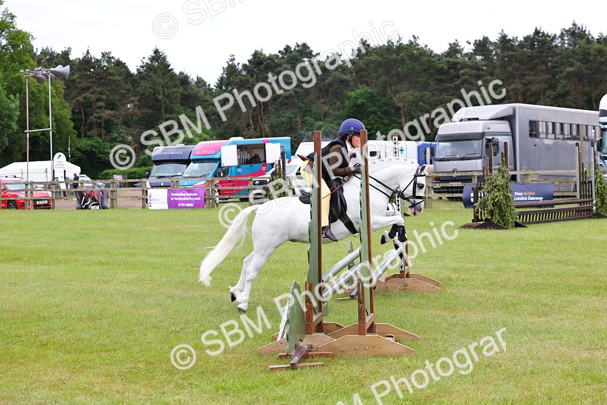 SBM_09487 - Class 44-45 - LIHS BSPS Open Nursery and Cradle Stakes