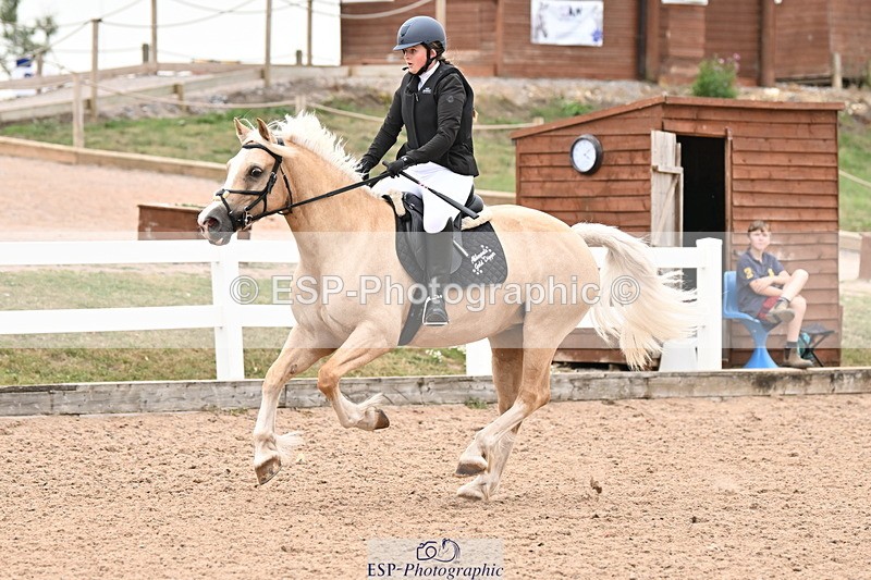 250819B-160829-00438 - 70cm