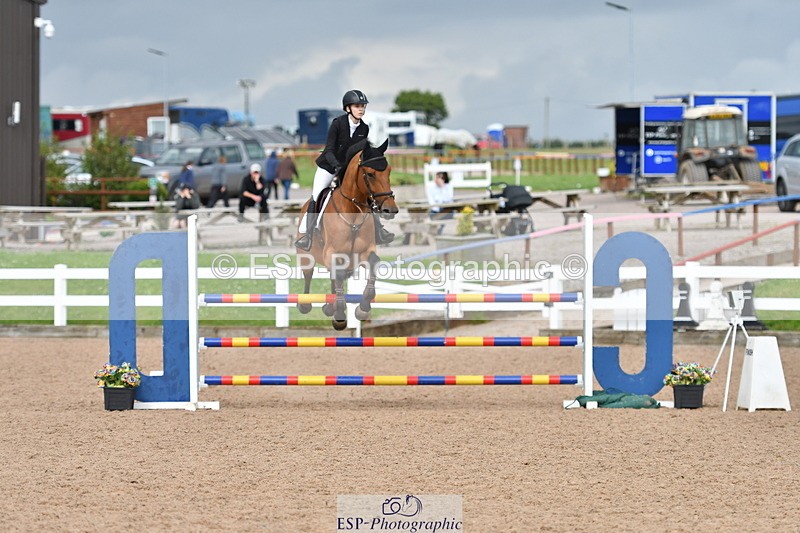 240727A-164003-06687 - Cls 25 1.10m Amateur Qualifier
