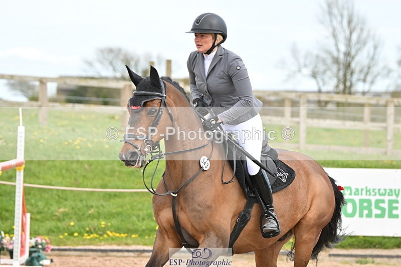 240418A-152011-04658 - Cls 9, 2 Star Big Tour 1.40m