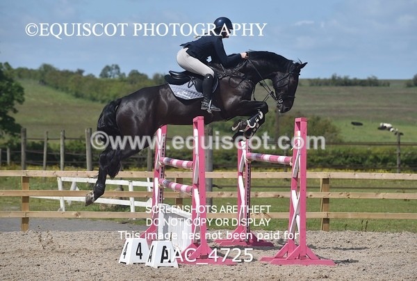 JAC_4725 - CLASS 8 National 1.30m Open