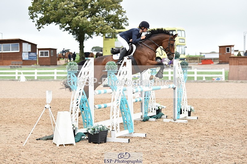 231013A-131952-01774 - Cls 3 1.05m Amateur Quali