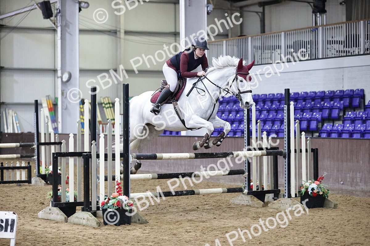 SBM_000877 - Class 3 - Nupafeed Supplements Senior Discovery/ 1m Open