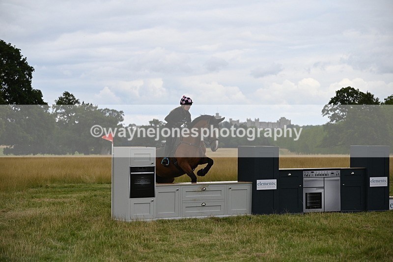 WJ6_4799 - Time at Jump 13:04 to 13:34