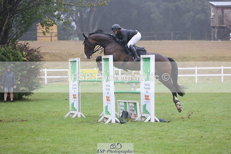 250830A-163241-07532 - Cls 17 Snr Foxhunter