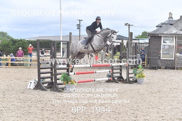 BPP_1944 - SAT CLASS 10 Senior British Novice/ 90cm Open