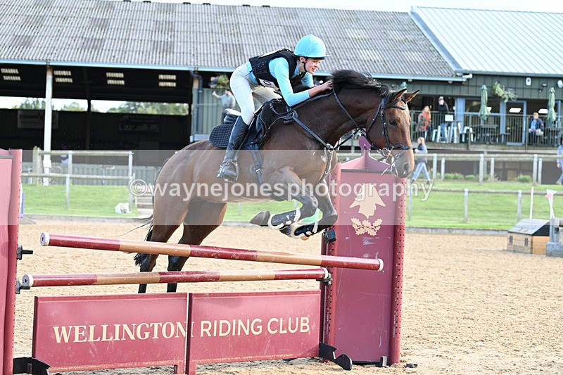 WJ7_6151 - Time 16:55 to 17:11