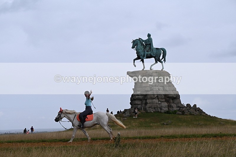 DSC_8285 - Time at Statue 13:52 to 14:33