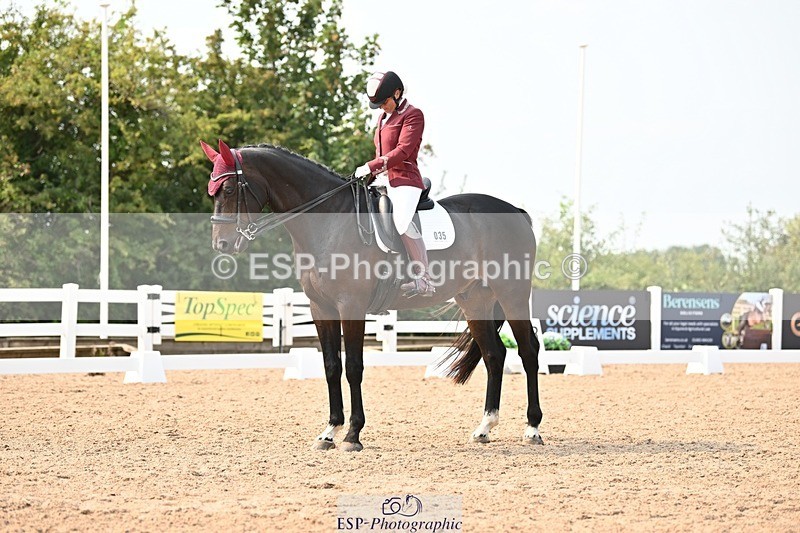 250816-152214-05844 - 035-Jane.LittlejohnNot.just.anyone