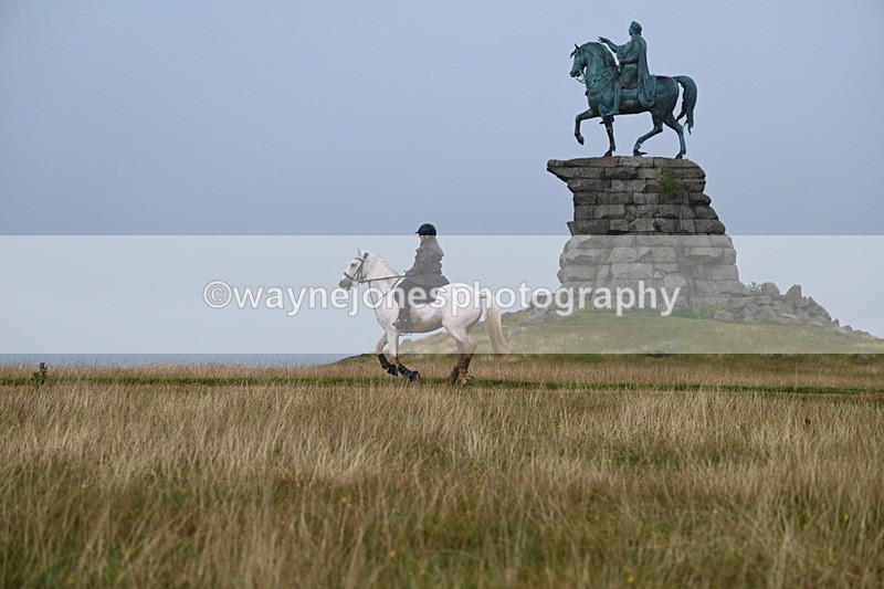 DSC_3989 - Time at Statue 14:56 to 15:05