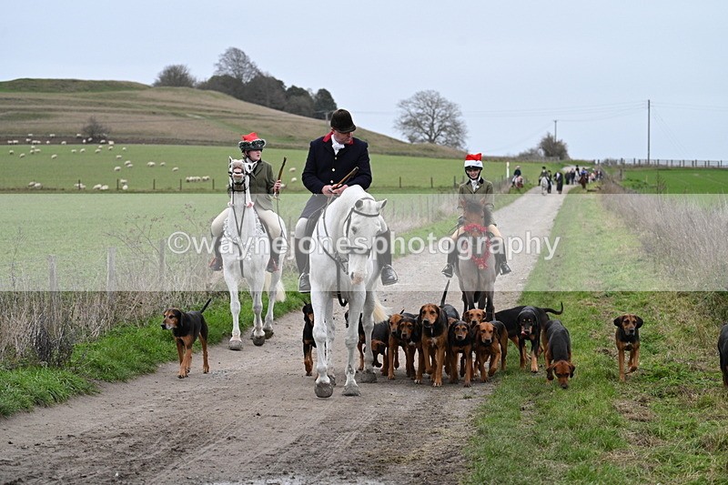 WJ7_1233 - Walk Home