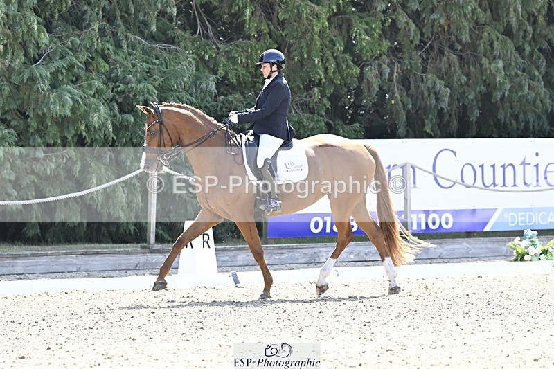 250810A-114824-05530 - 113-Stacey.EscrigJOIE.DE.VIVRE.III