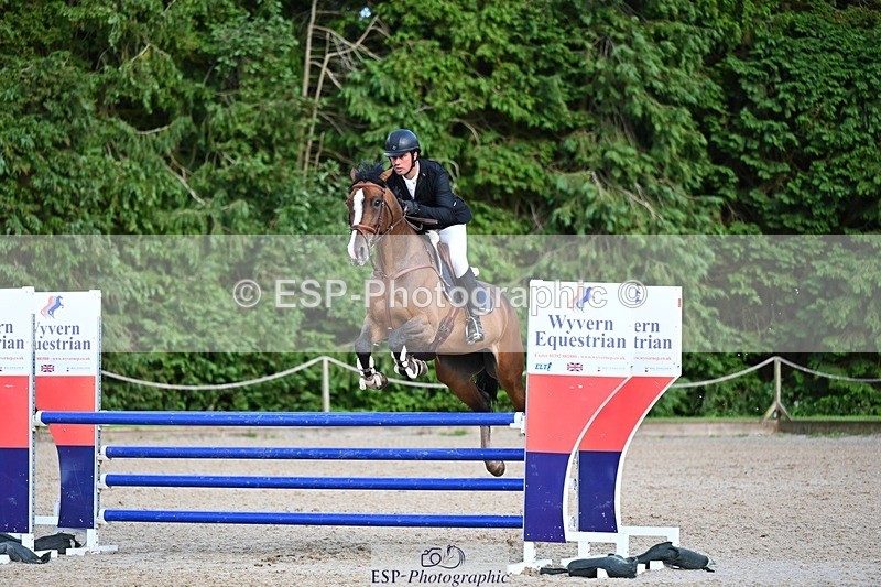 240706-190443-17804 - Cls 39 1.05m Amateur Quali and Open