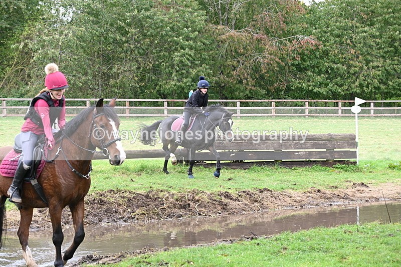 WJ6_5472 - Time at Photographer 12:31 to 12:40