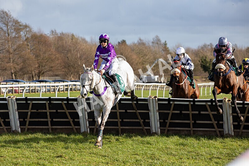 250225-Race 1-Quian-6049 - Race 1