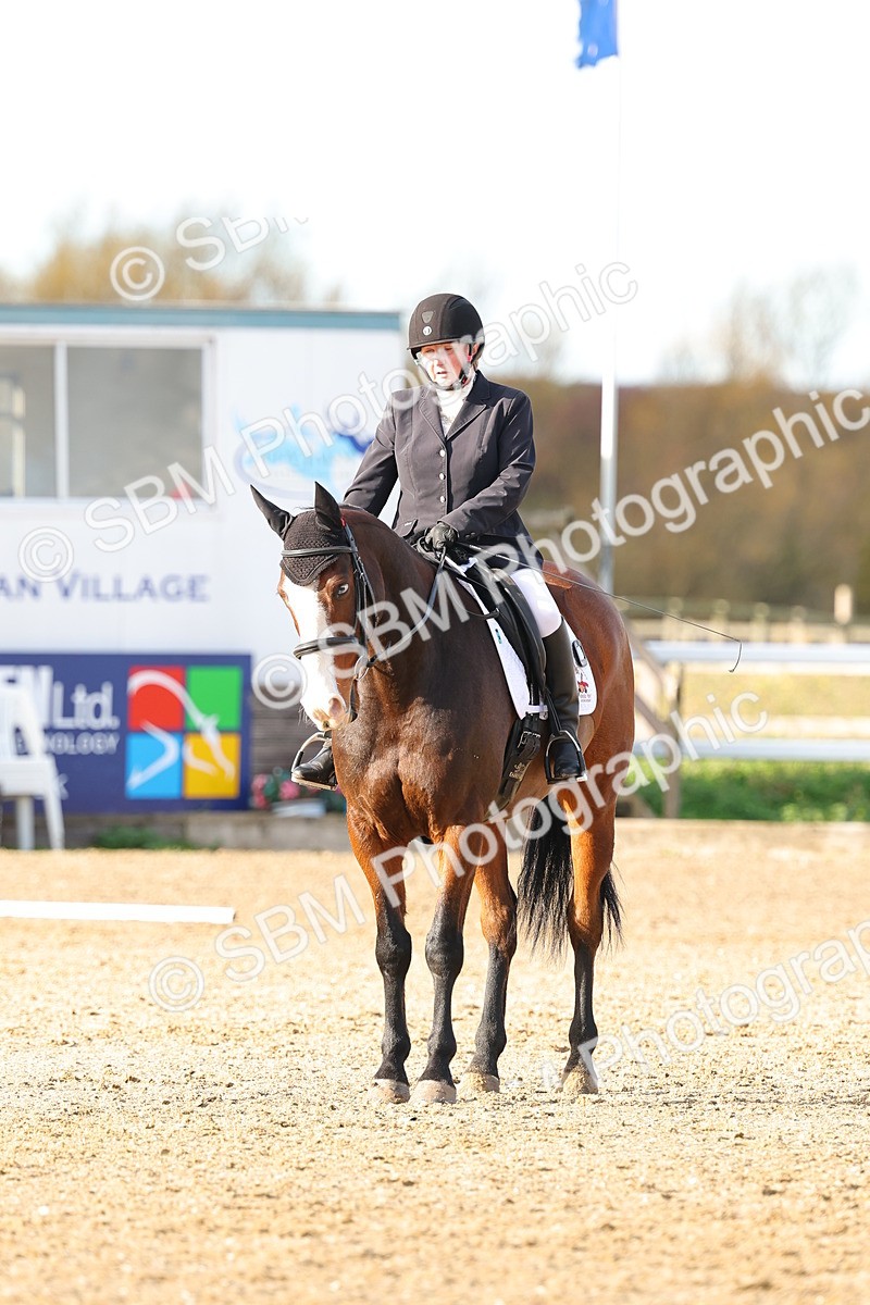 SBM_000702 - Novice 5
