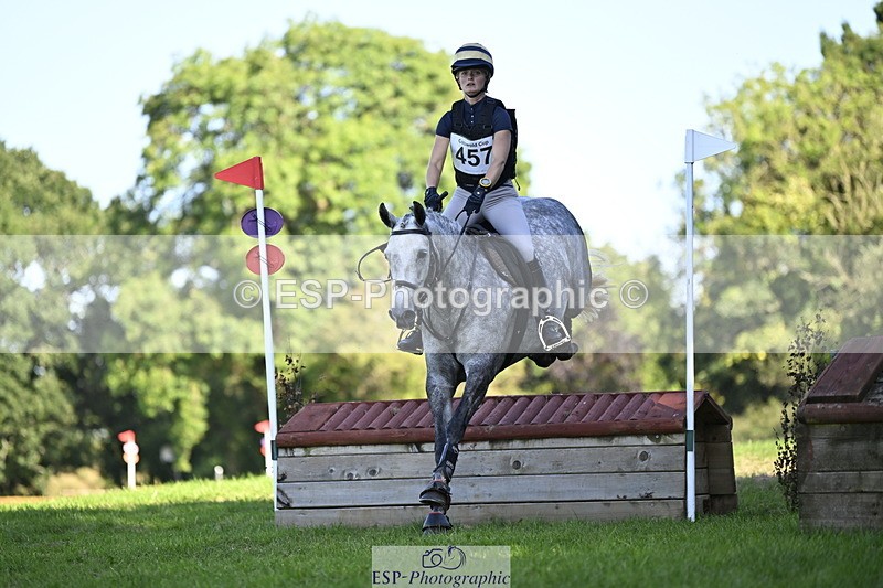 240811A-170222-06701 - 457-